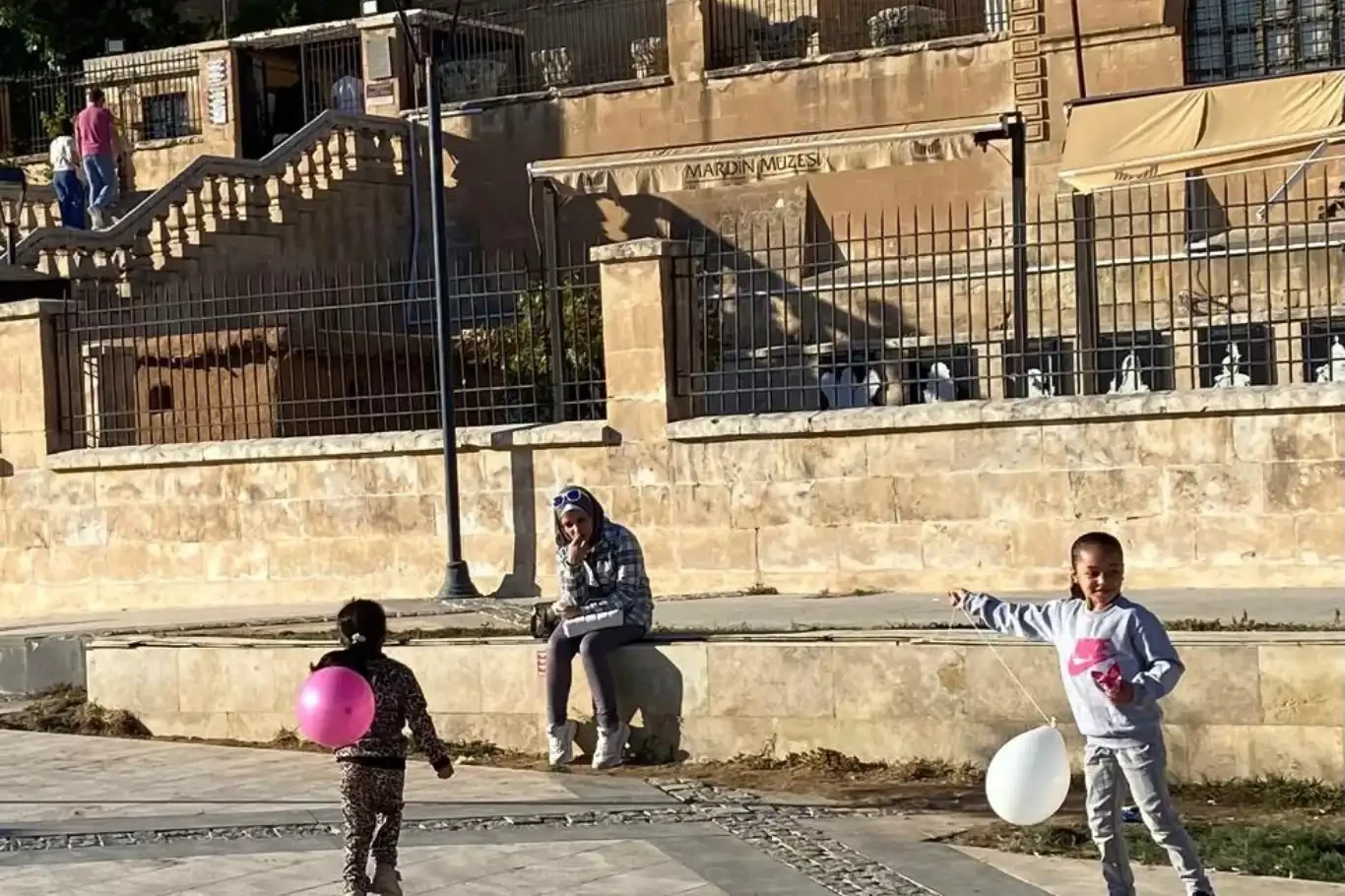 Üniversite öğrencilerinde yaşanan çocuk olaylarına karşı farkındalık etkinliği 