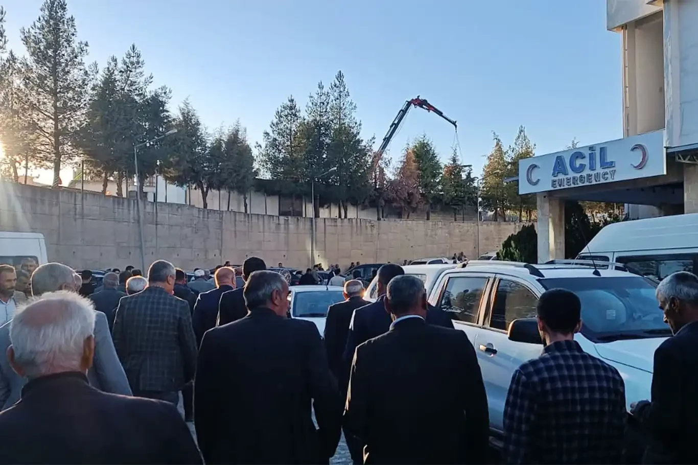 Arazi keşfi için gelen ekibe saldırı: Bir kişi hayatını kaybetti