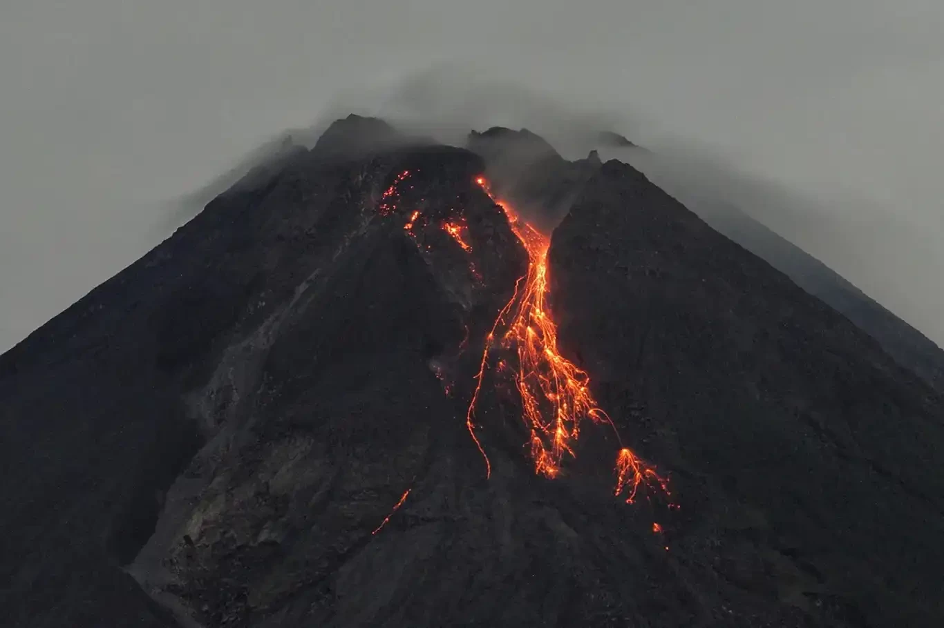 Merapi Yanardağı