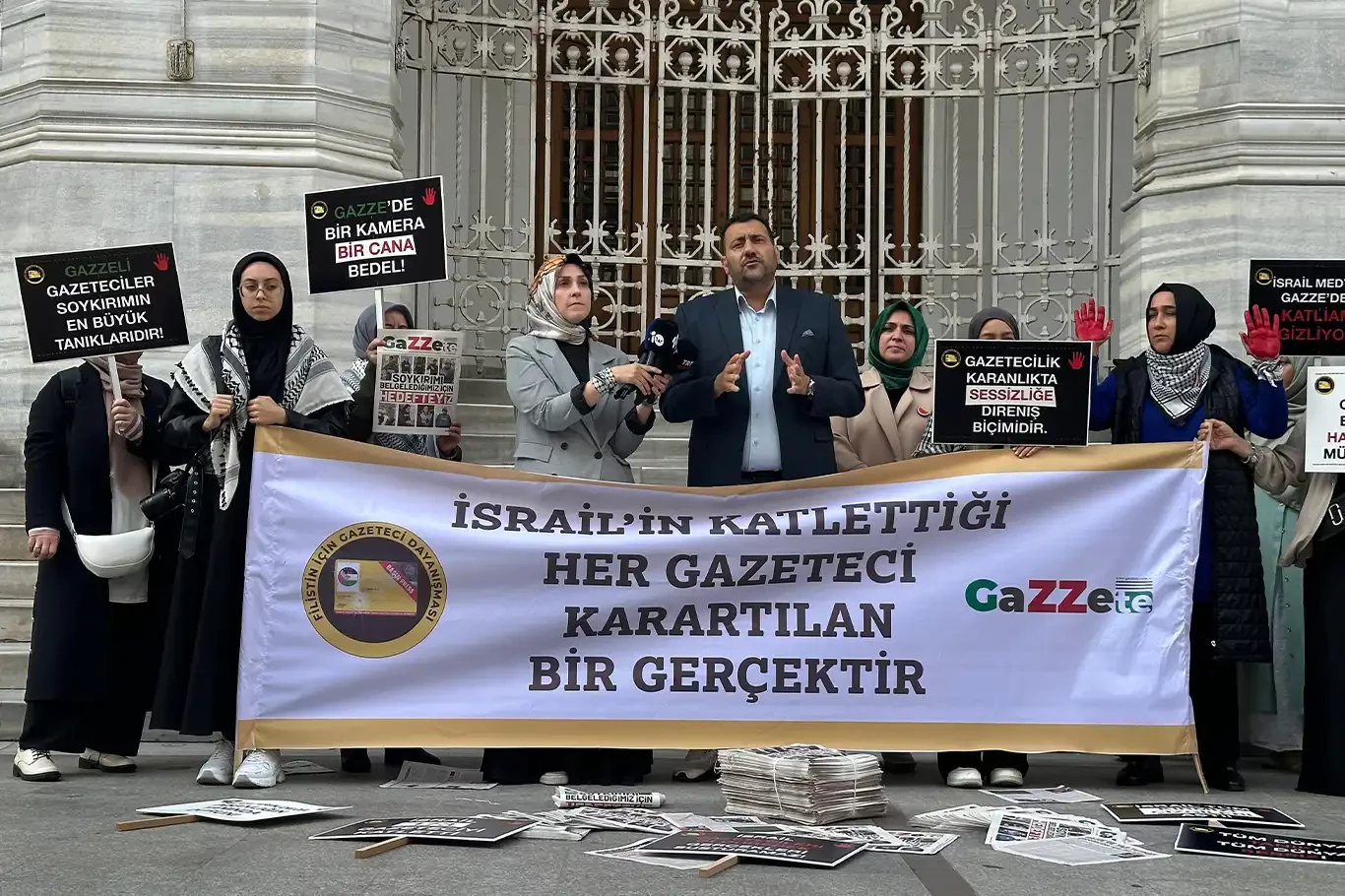 İstanbul’da basın mensupları Gazzeli meslektaşları için 