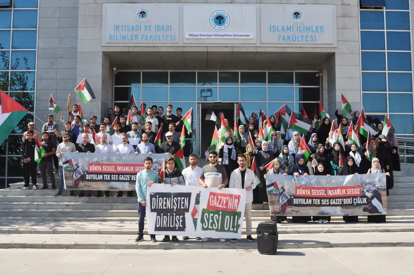 Öğrenci ve akademisyenlerden Aksa Tufanı açıklaması: Yeni bir direnişin meşalesi yakılmalı