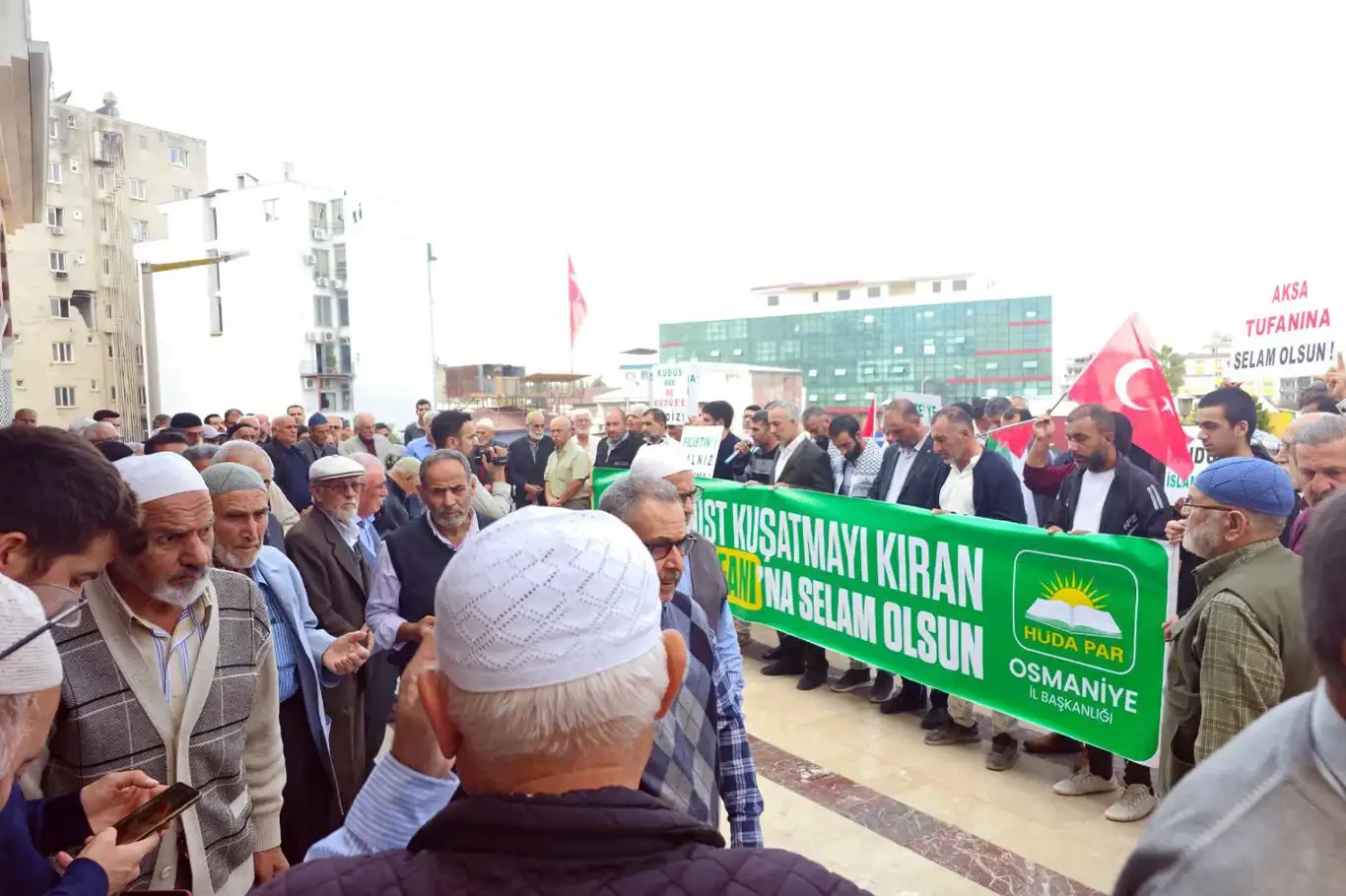 HÜDA PAR Osmaniye İl Başkanlığı, Gazze’ye destek açıklaması düzenledi