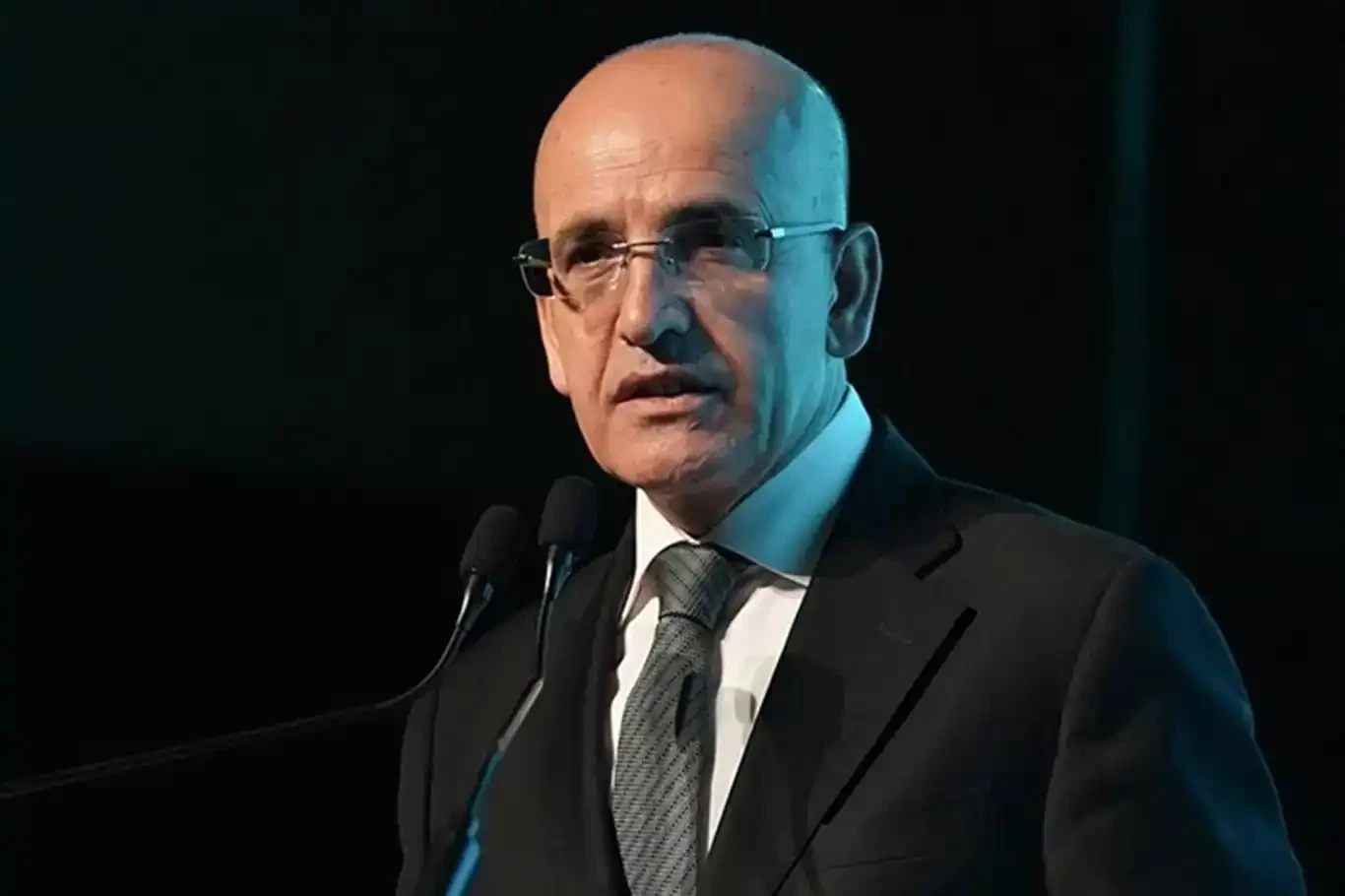 Mehmet Şimşek: İşgücü göstergeleri program hedeflerimizden daha olumlu seyrediyor