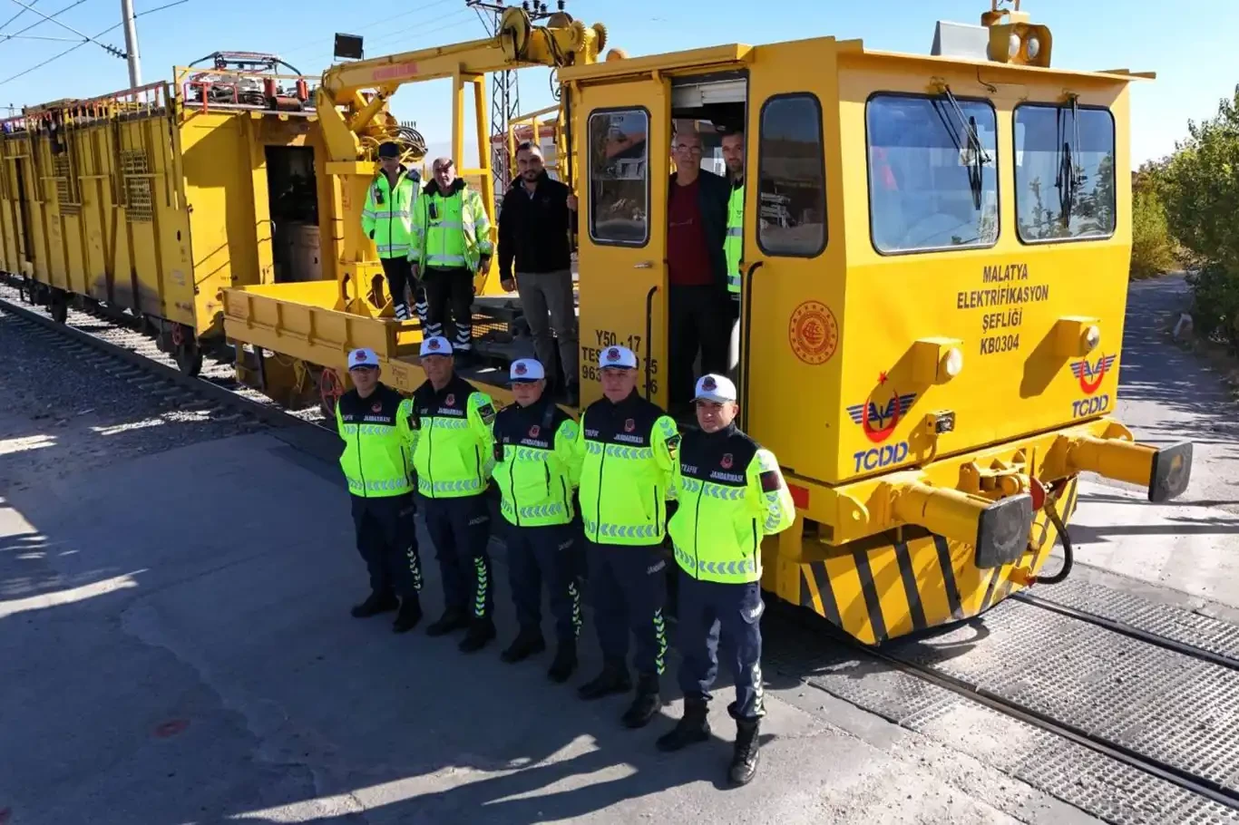 Demiryolu geçitlerindeki trafik kazalarının önlenmesi için yeni çalışma