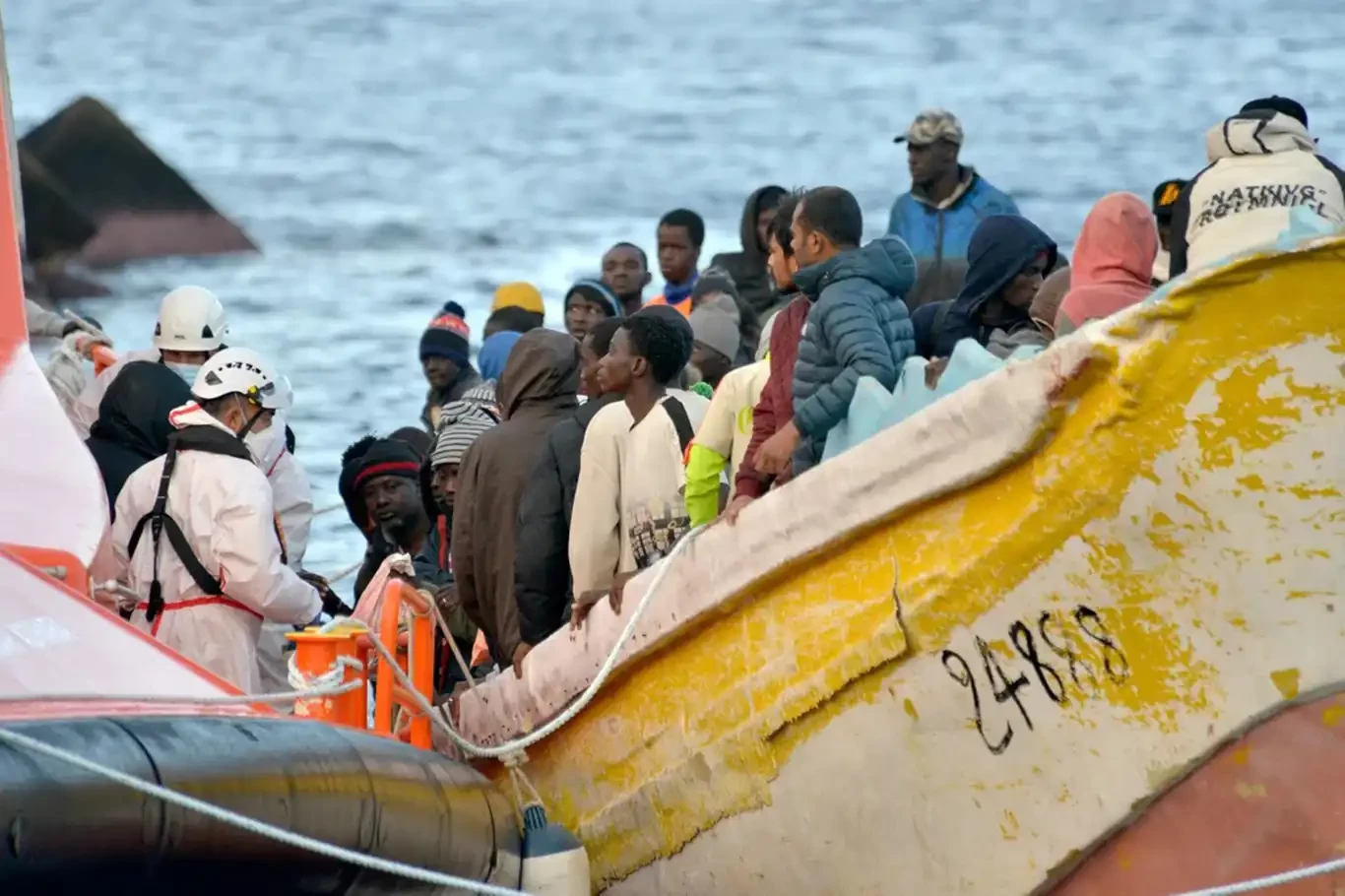 Madagaskar açıklarında iki göçmen teknesi battı: 22 ölü