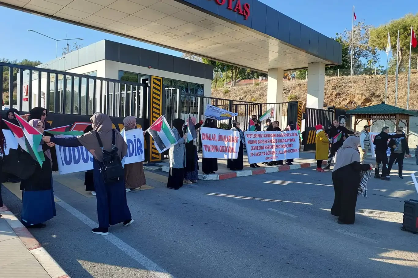 İşgalci rejime Türkiye üzerinden petrol sevkiyatı Adana