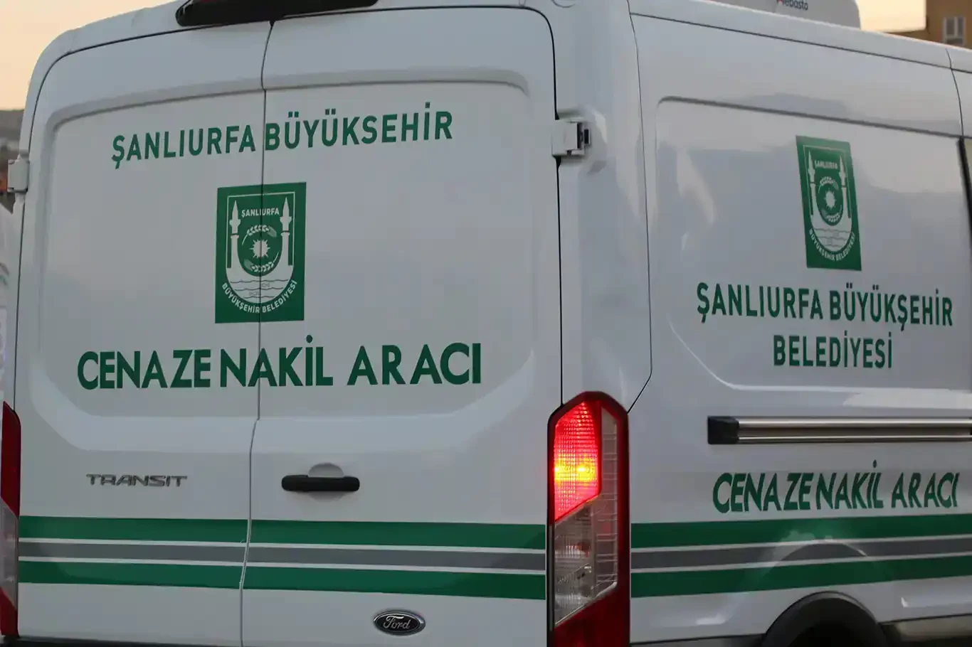 Mezarlıkta cenazesi bulunan 6 yaşındaki çocuk toprağa verildi