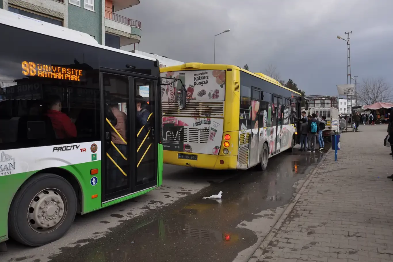 Batman Valiliği, otobüs seferleri devam edecek