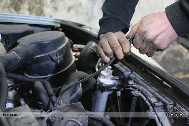 Soğuk havalarda araba motoru neden daha gürültülü çalışır?