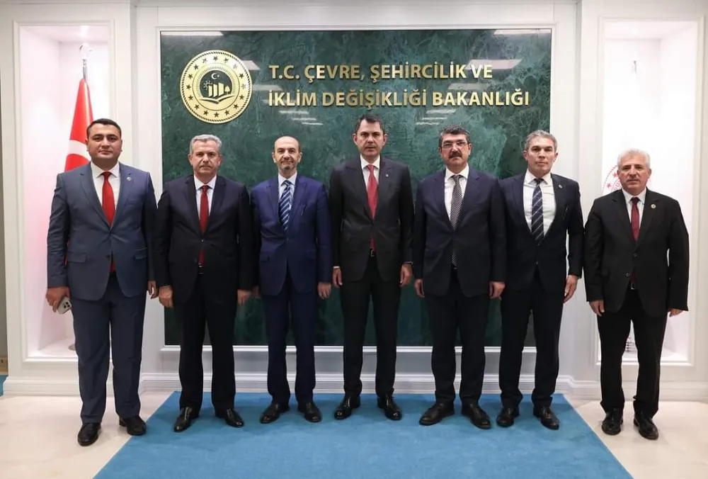 Milletvekili Nasıroğlu’ndan Çevre ve Şehircilik Bakanı Kurum’a Ziyaret