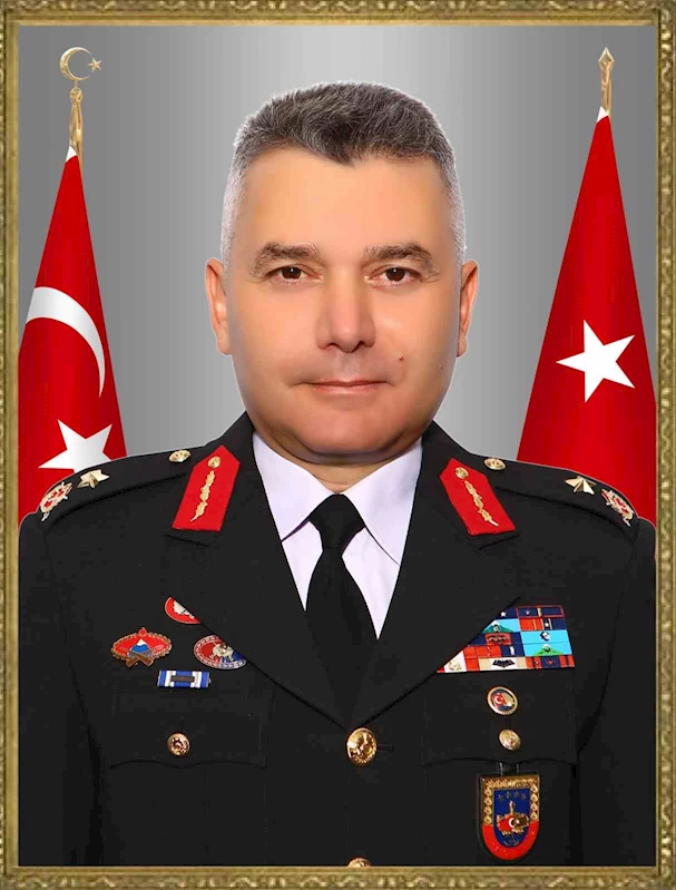 Siirt İl jandarma Komutanlığına Tuğgeneral Özmen atandı
