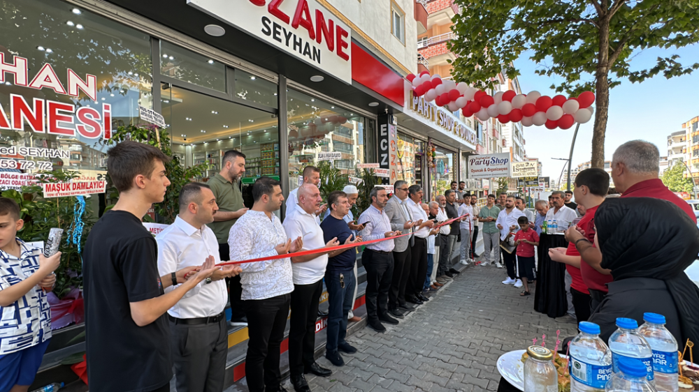 Gültepe’de Yeni Bir Sağlık Noktası: Seyhan Eczanesi Hizmete Girdi