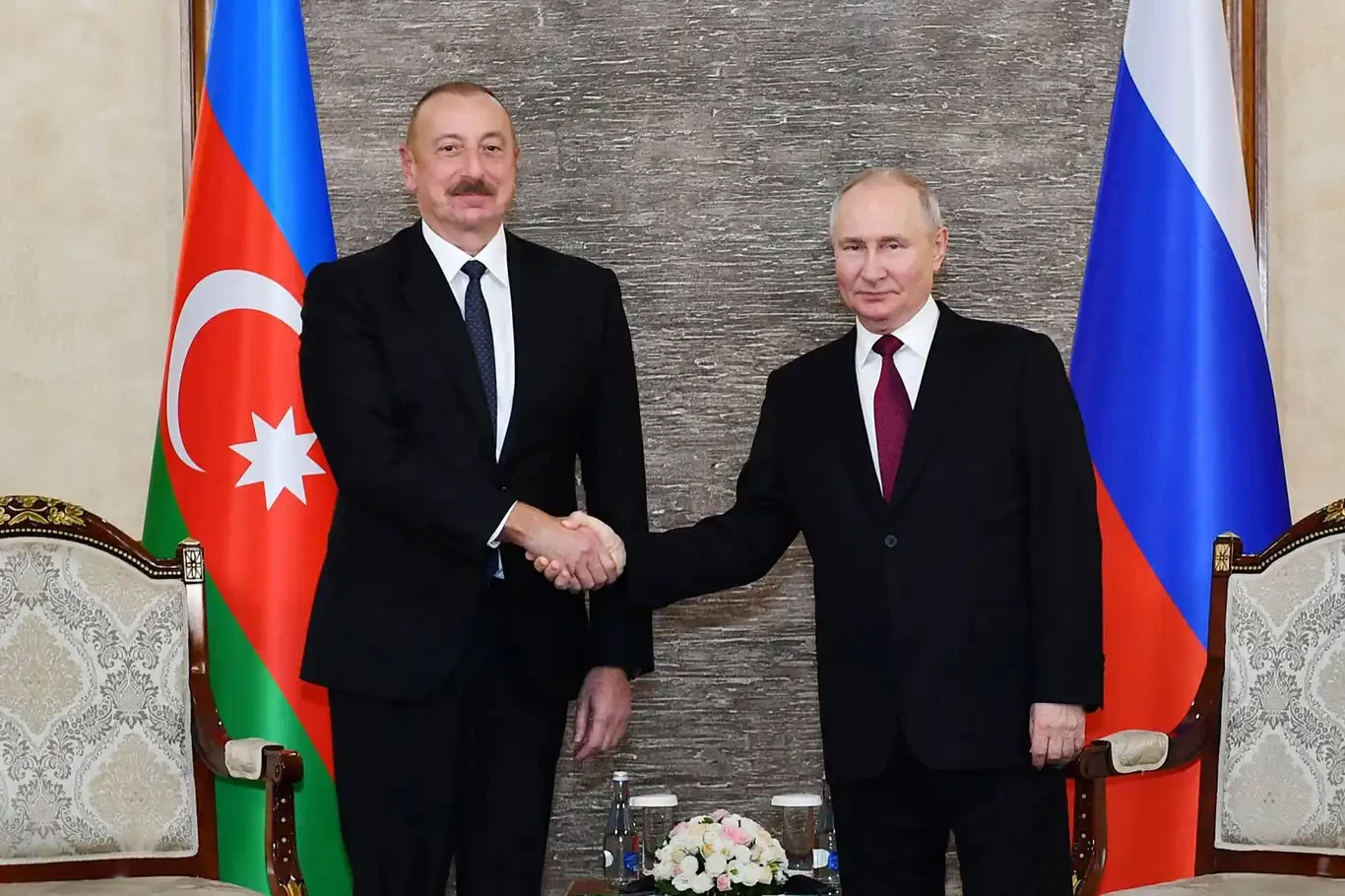 Rusya Devlet Başkanı Putin ile Azerbaycan Cumhurbaşkanı Aliyev görüştü