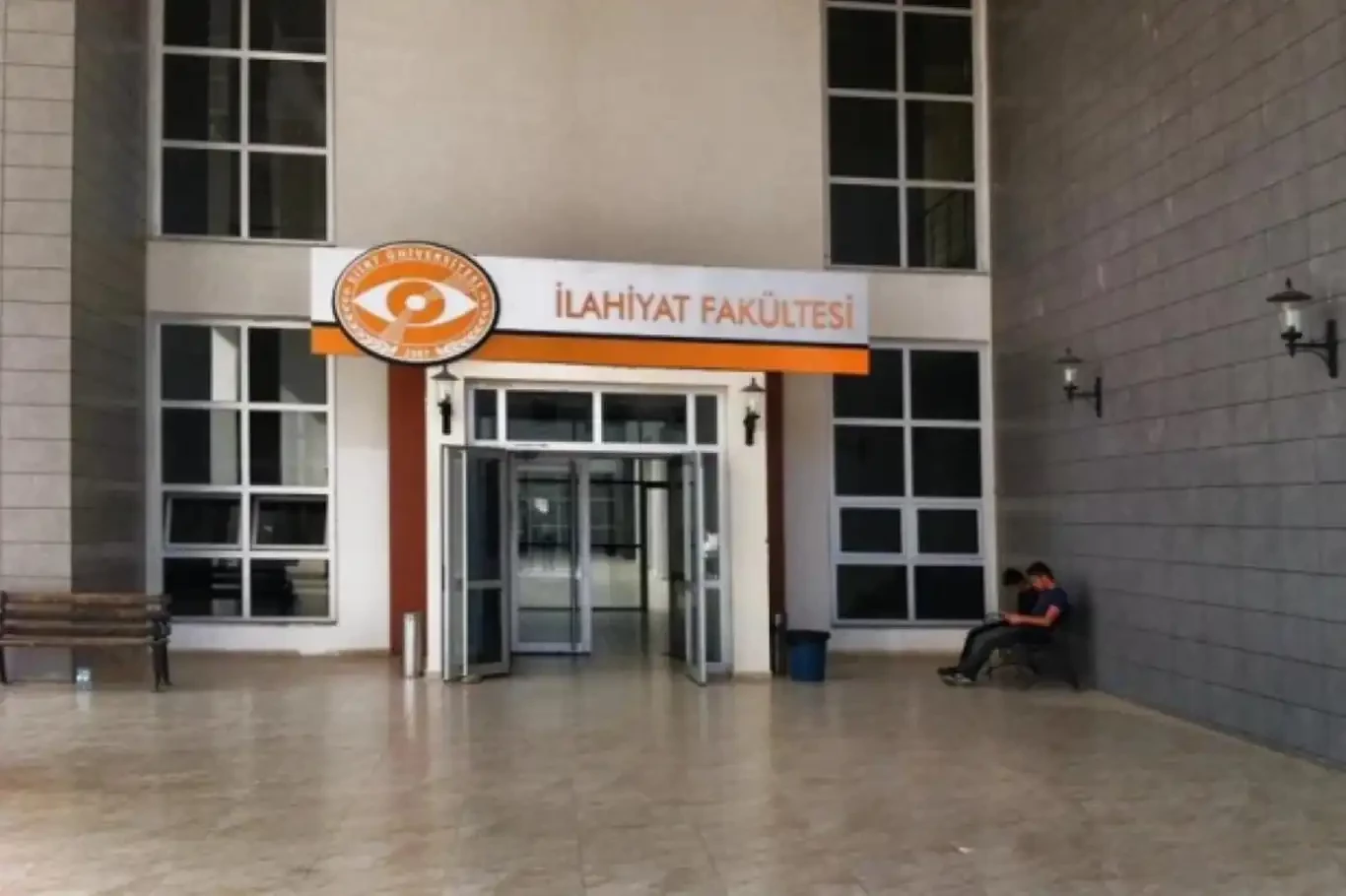 Siirt Üniversitesi İlahiyat Fakültesi