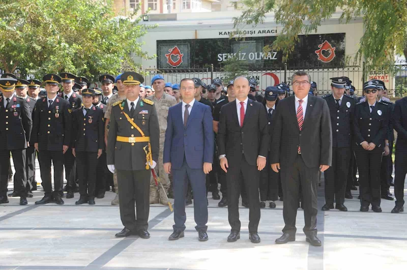 30 Ağustos Zafer Bayramı Cizre’de coşku ile kutlandı
