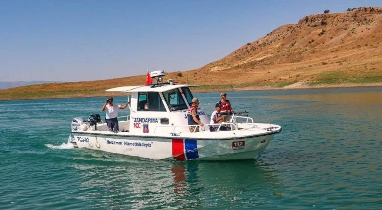 Siirt Ilısu Baraj Göleti’nde yük ve yolcu tekneleri denetlendi
