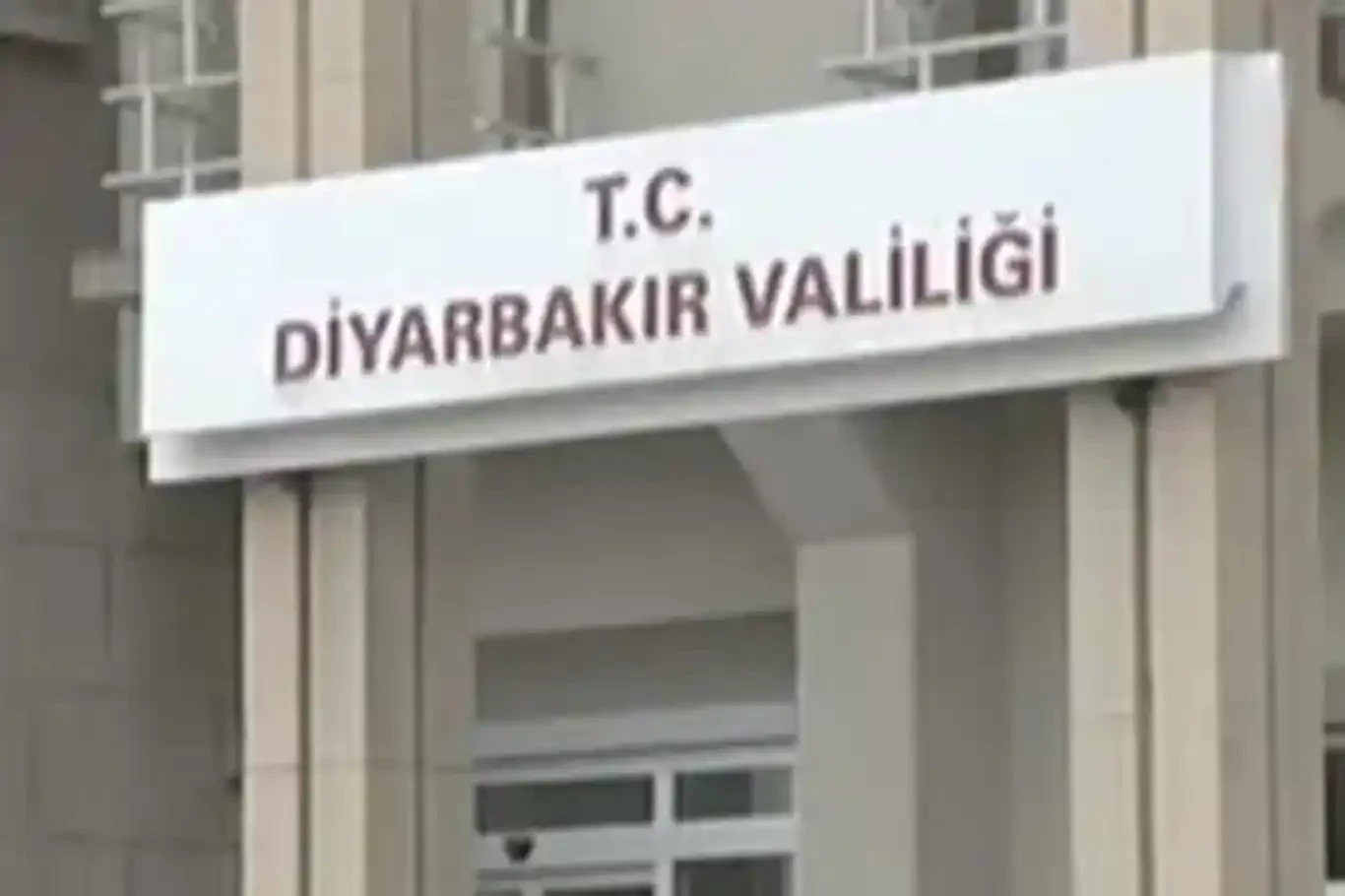 Diyarbakır Valiliğinden, 2 kişinin hayatını kaybettiği kavga ile ilgili açıklama