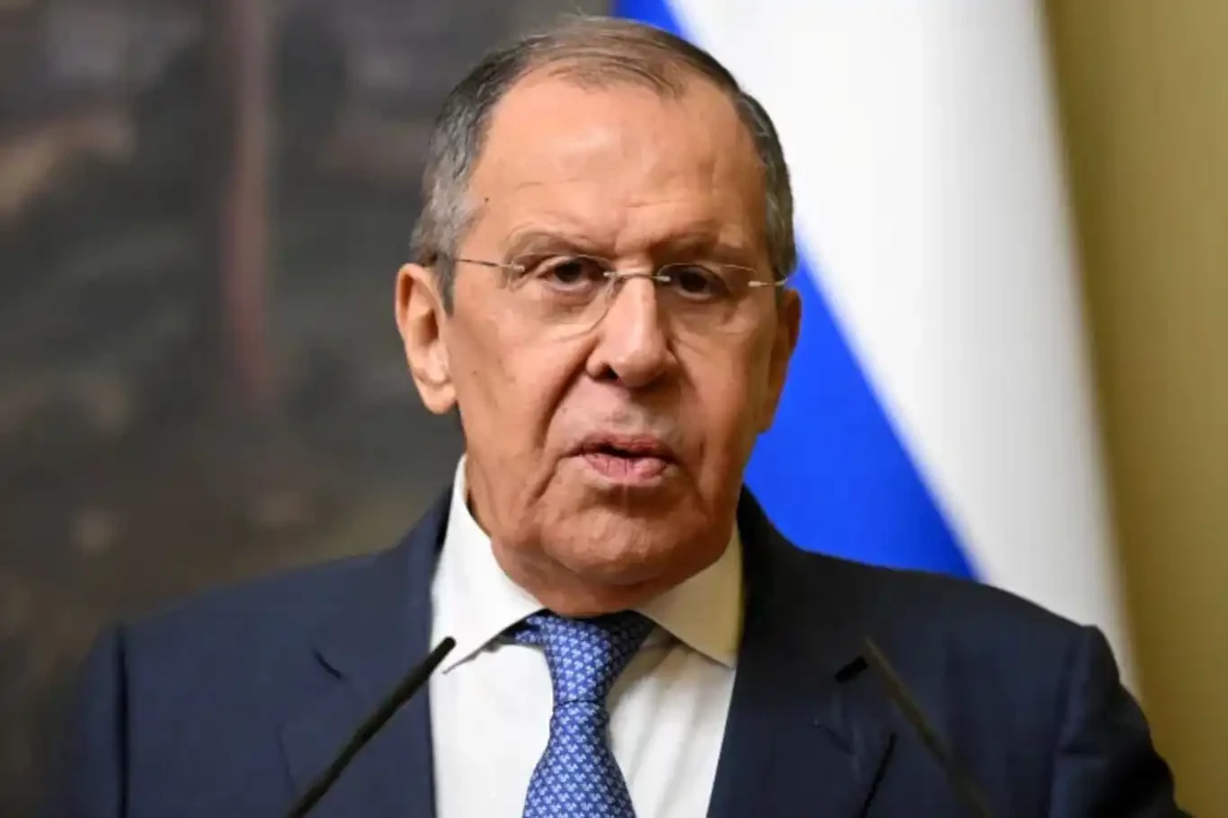 Lavrov: İran asla provokatif eylemlere boyun eğmeyecek