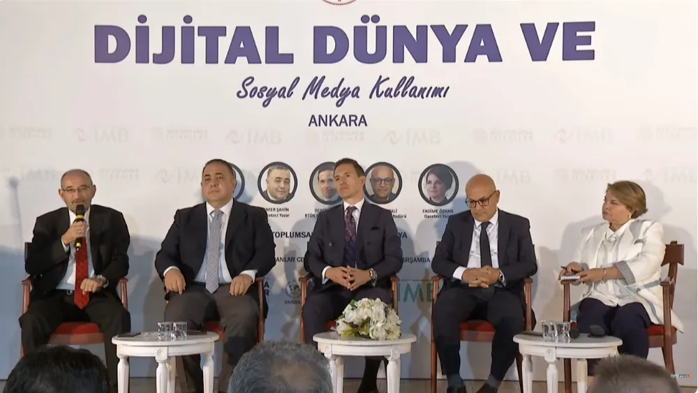 Dijital Dünya ve Sosyal Medya Paneli Ankara