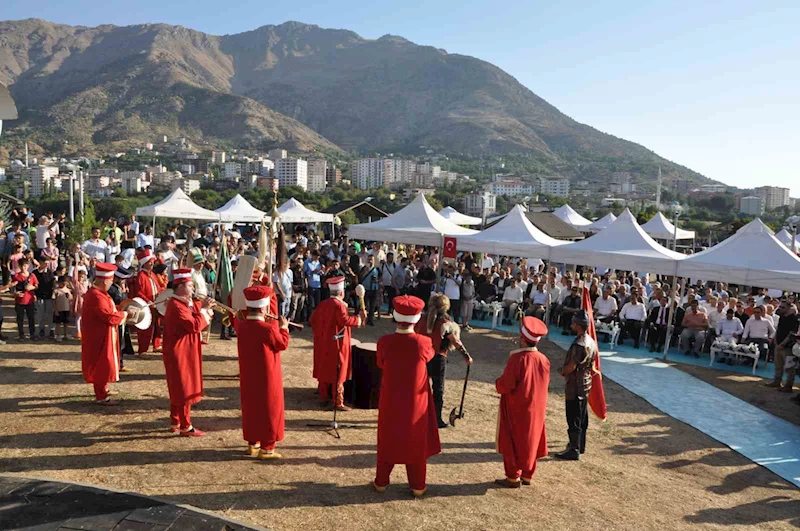 Mereto Dağı eteklerindeki Bal, Ceviz, Çilek ve Yayla Festivali yoğun ilgi gördü
