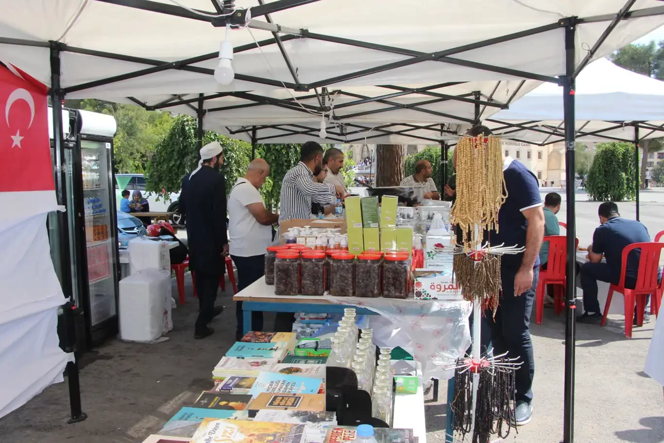 Mardin’de Gazze yararına kermes açıldı