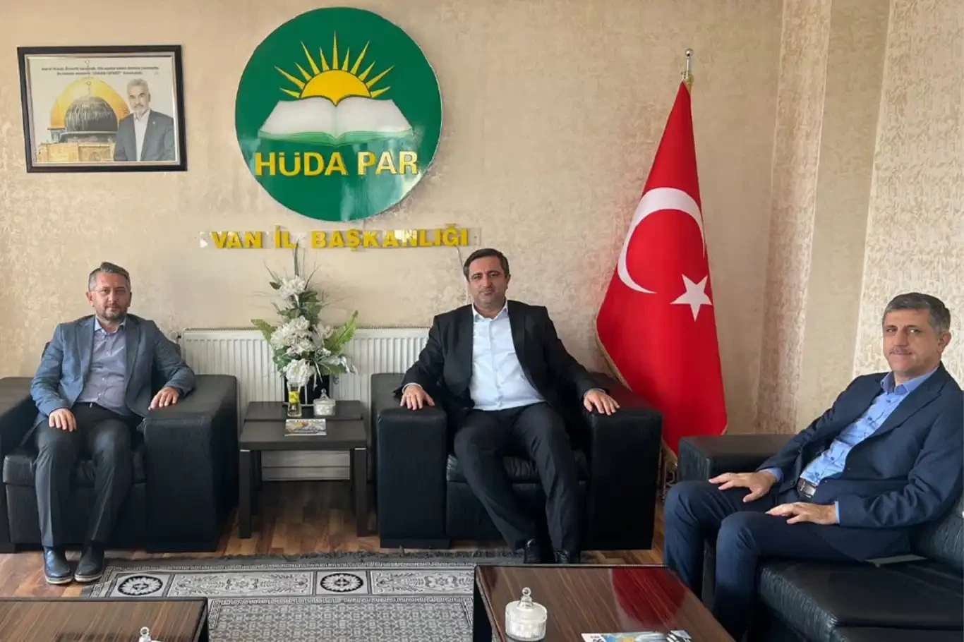 HÜDA PAR Milletvekili Ramanlı Van’da bir dizi ziyaret ve programa katıldı