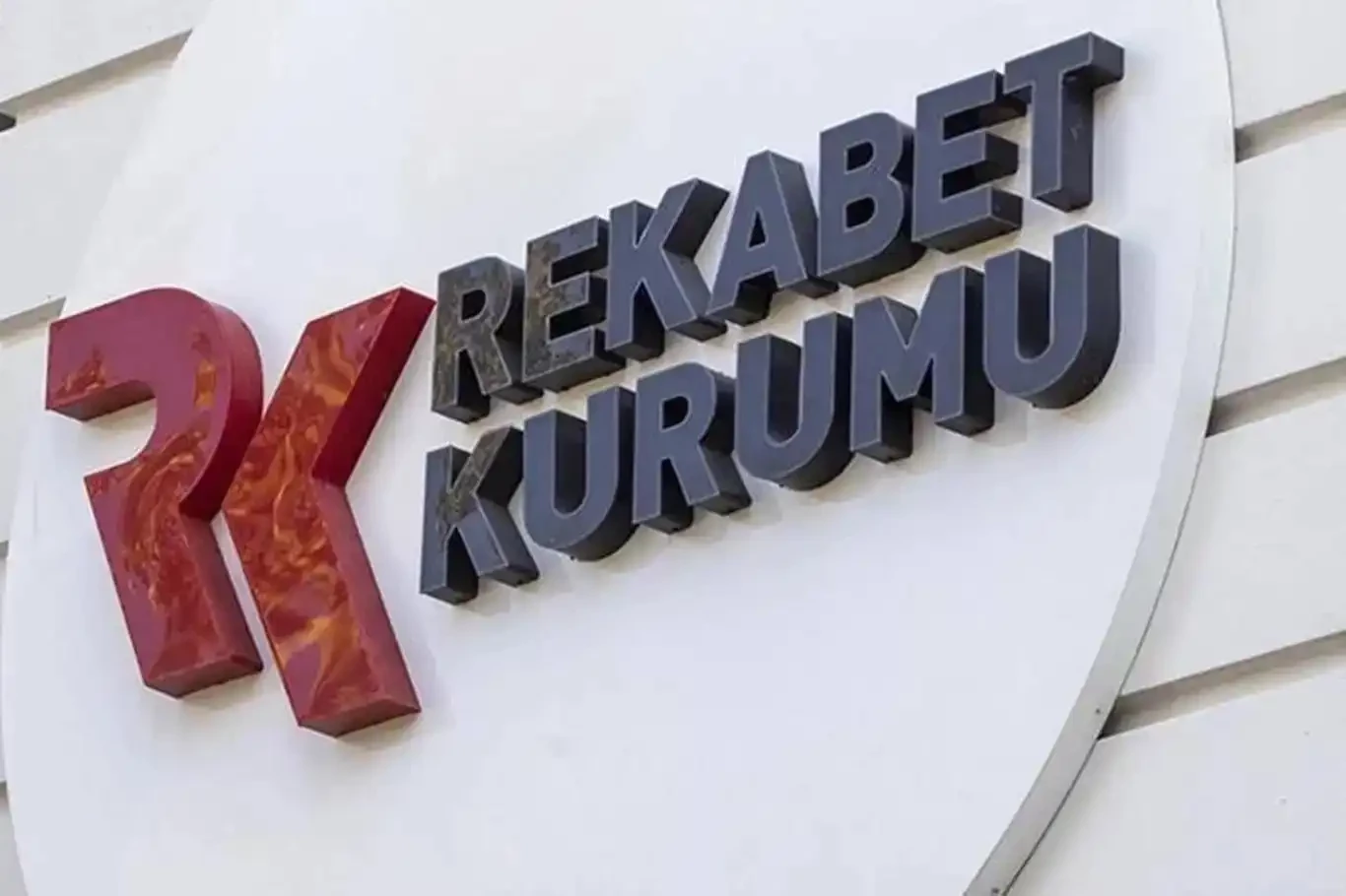 Rekabet Kurumundan 8 ayda 142 firmaya 4,84 milyar TL ceza