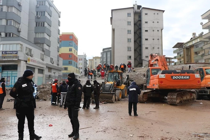 Gaziantep’te 21 kişinin öldüğü Gölgeler Apartmanı’yla ilgili karar çıktı
