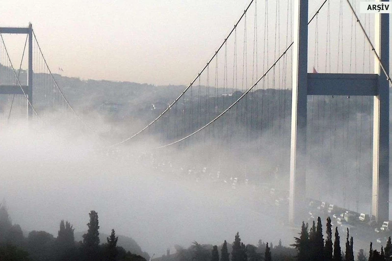 İstanbul Boğazı transit gemi geçişlerine kapatıldı