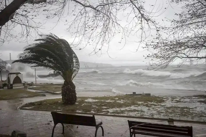 Denizlerde fırtına bekleniyor