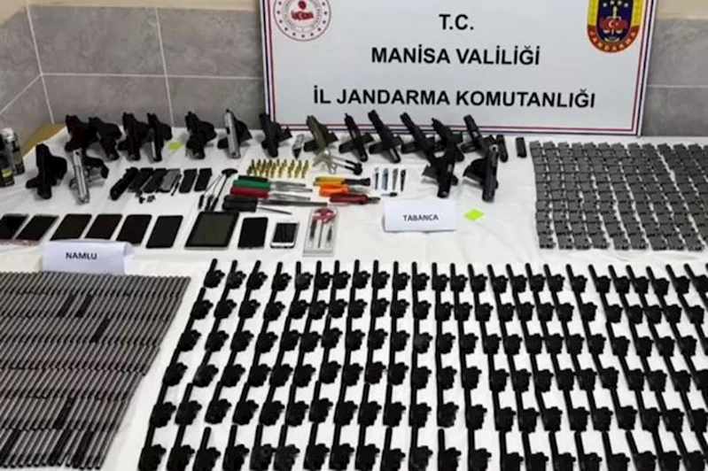 Manisa’da silah operasyonu: 5 şüpheli yakalandı