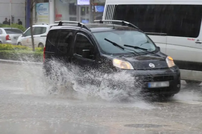 Zonguldak ve Bartın’da şiddetli yağış bekleniyor: Sarı kodlu uyarı yapıldı