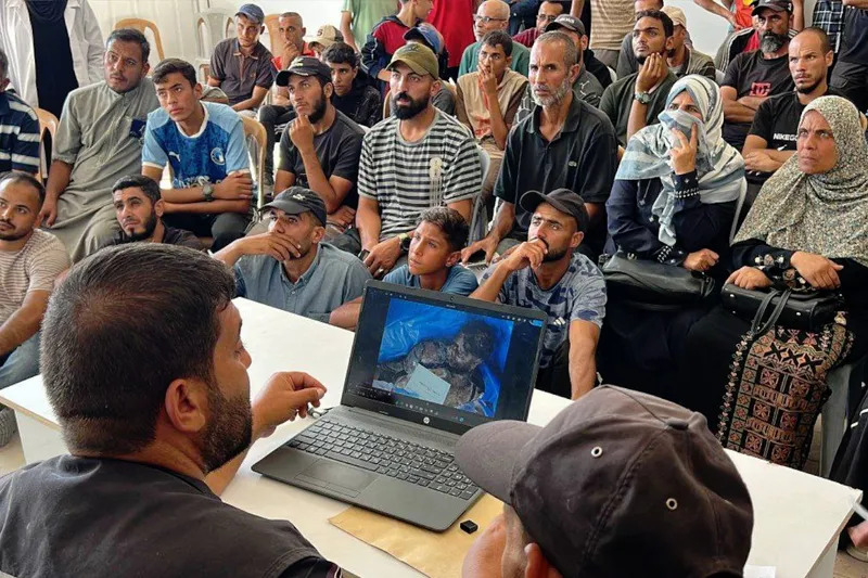 Han Yunus’ta yürek parçalayan anlar: Aileler şehit çocuklarını teşhis için hastaneye koştu