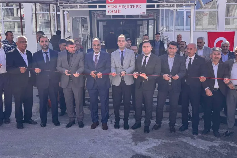 Yeni Yeşiltepe Camii dualarla ibadete açıldı