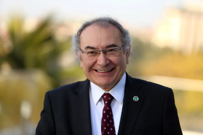 Prof. Dr. Tarhan: En iyi antidepresan karşılıksız iyilik yapmak