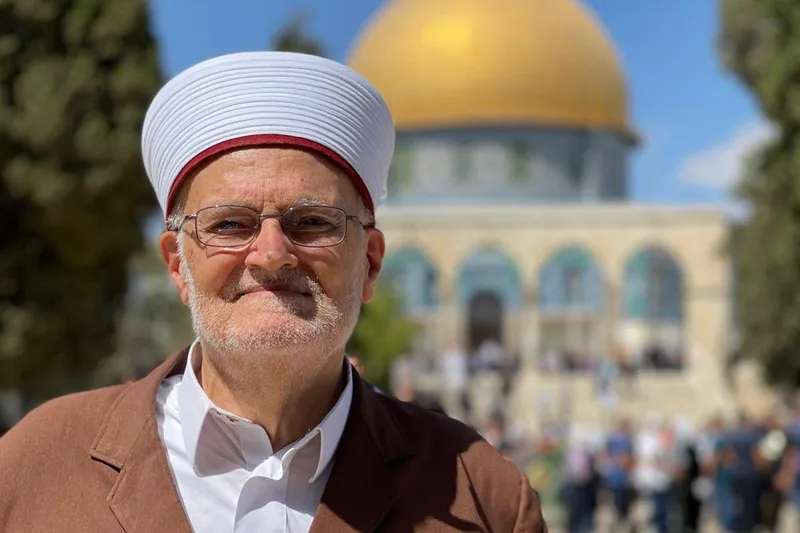 İşgalciler, Şeyh İkrime Sabri