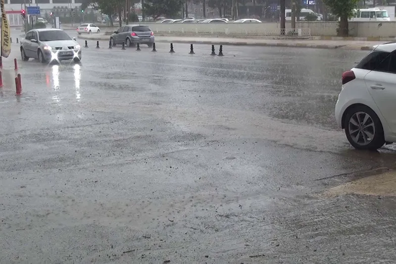 Kuzey ve batıda sağanak yağış uyarısı