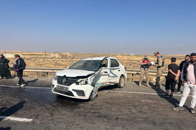 Şanlıurfa’da feci kaza: 5 kişi ağır yaralandı