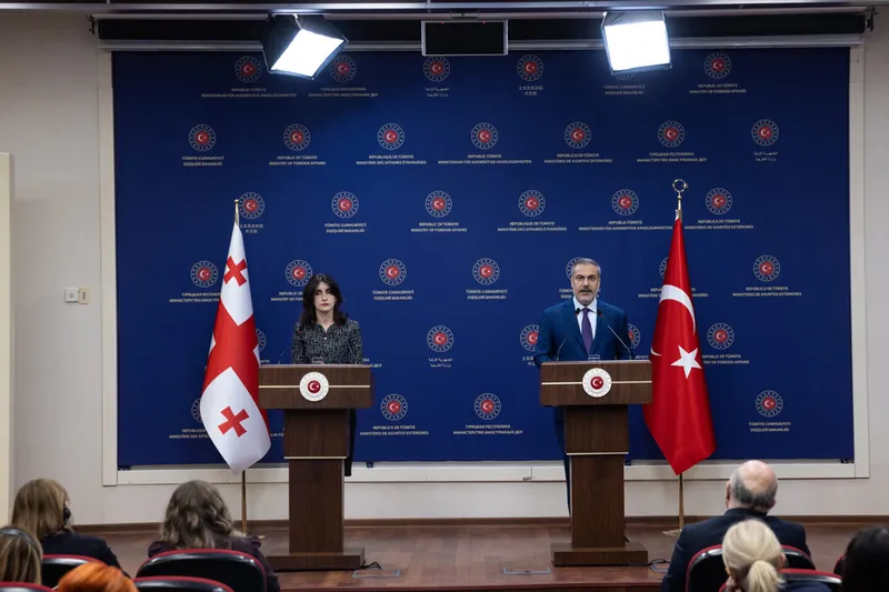 Dışişleri Bakanı Fidan, Gürcistan Dışişleri Bakanı Botchorisvili