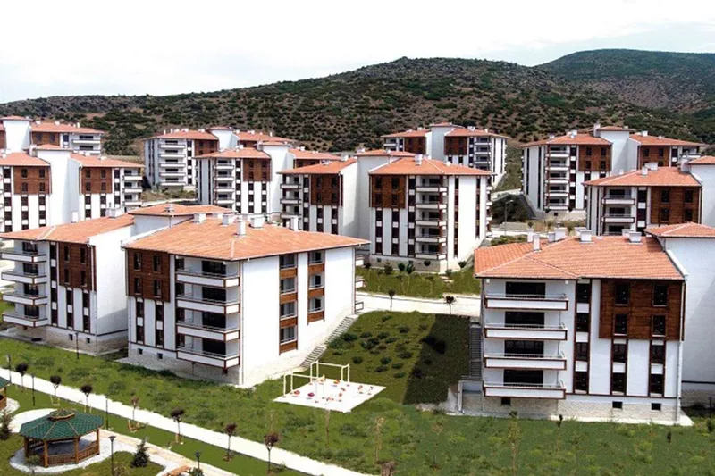 T.C Kimlik numaralarının son rakamı 4 ile bitenler bugün TOKİ başvurusu yapabilecek