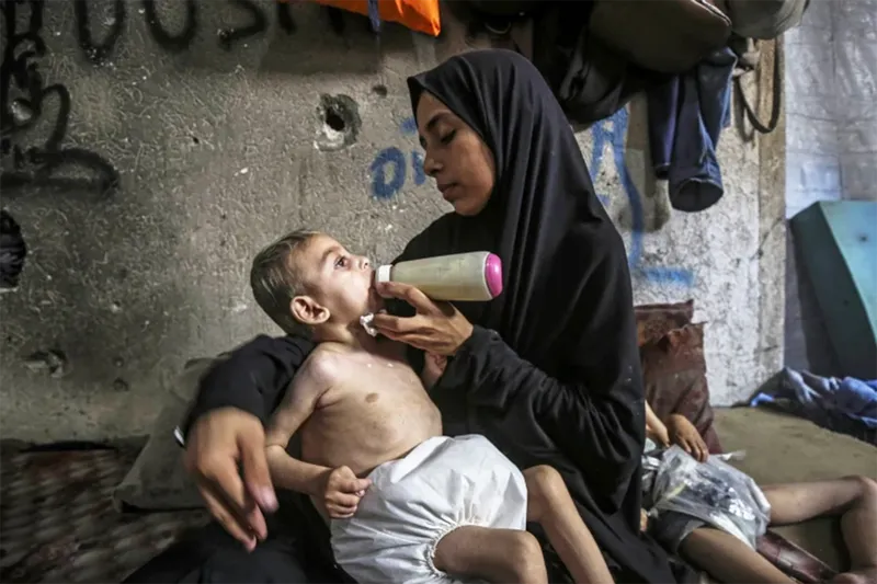 UNICEF: israil, çocukların hayatını kurtaracak mamaların Gazze