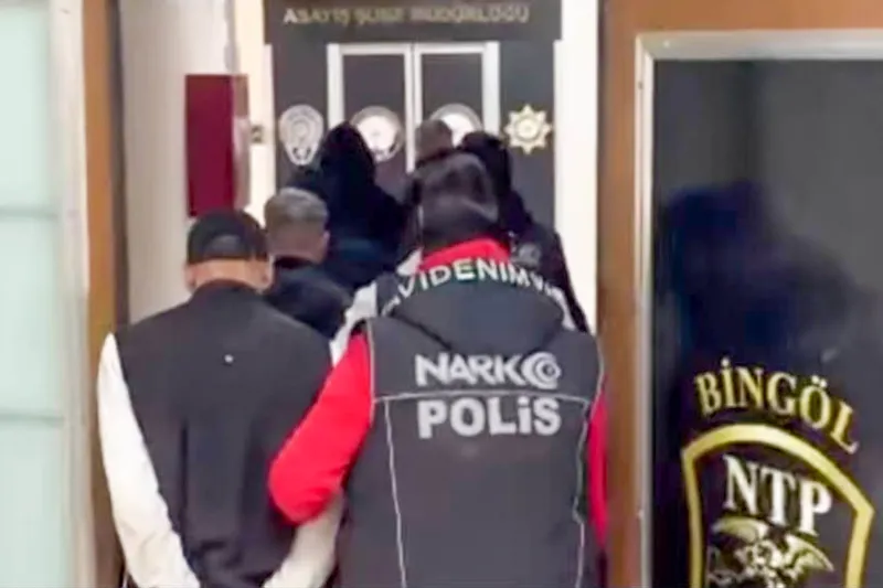 Bingöl’de uyuşturucu operasyonunda 3 kişi tutuklandı