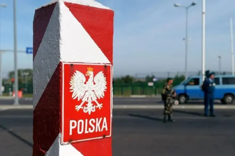 Polonya, Belarus sınırındaki sınır kapılarını yeniden açtı