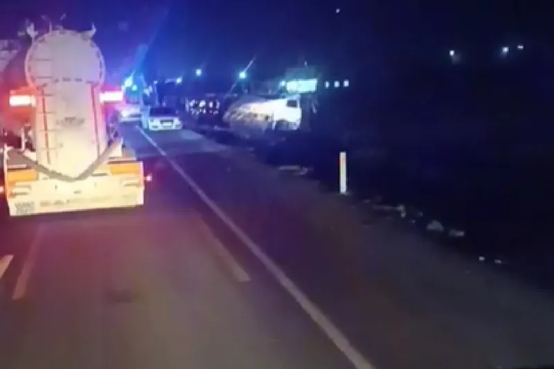 Diyarbakır’da zincirleme trafik kazası: 3 ölü, 7 yaralı