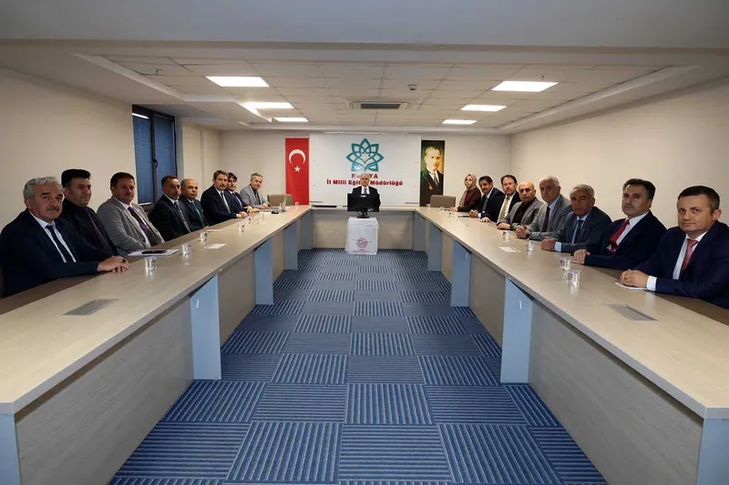 Vali İbrahim Akın: Dijital bağımlılıkla mücadele masaya yatırıldı