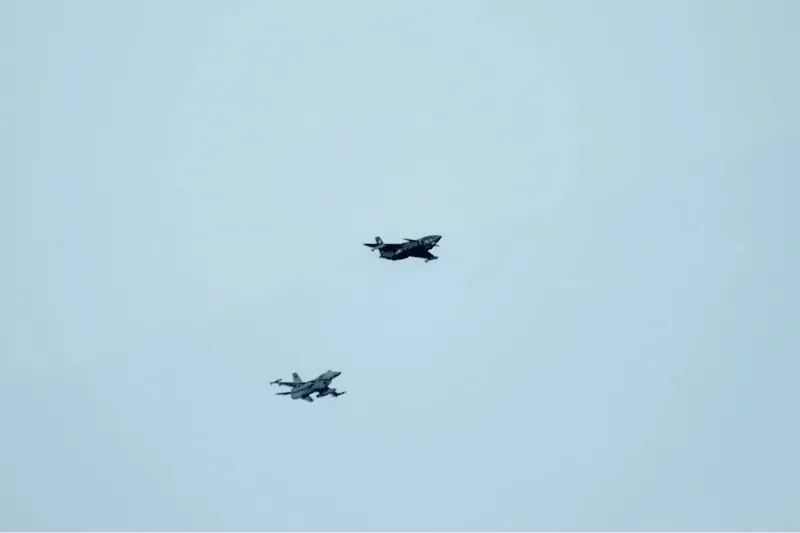 Bayraktar Kızılelma önemli testi başarıyla geçti: F-16’ya kilitlendi, simüle atışta tam isabet