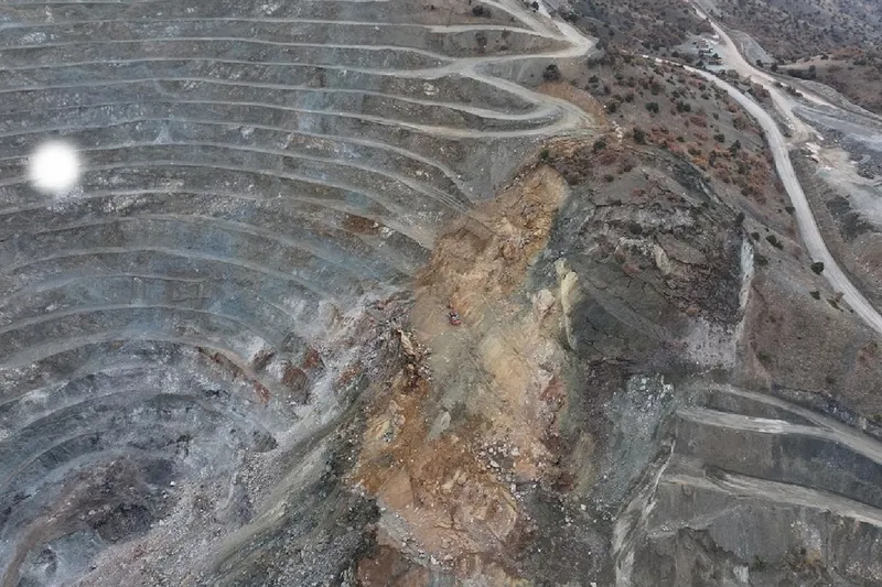 Sivas’taki maden göçüğünde arama kurtarma çalışmaları 5’inci günde devam ediyor