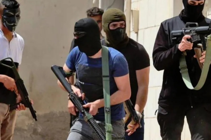 Direniş güvenlik birimi Batı Şeria’daki direnişçileri tedbirli olmaları yönünde uyardı