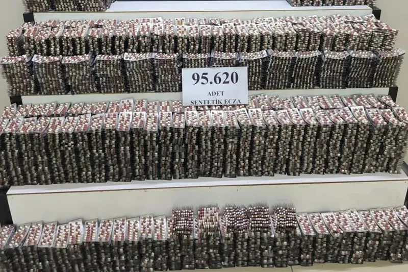 Balıkesir’de 95 bin 620 uyuşturucu hap ele geçirildi: 1 tutuklama