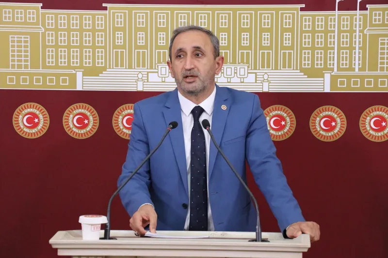 HÜDA PAR Milletvekili Demir